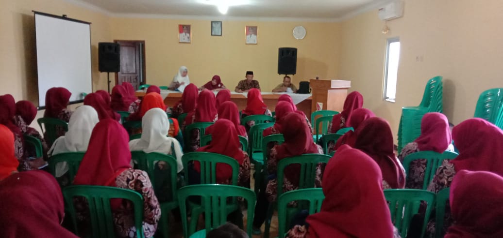 Launching Pos Binaan Terpadu (POSBINDU) & Kegiatan Peduli Penyakit Tdk Menular (PTM) Desa Rancakole